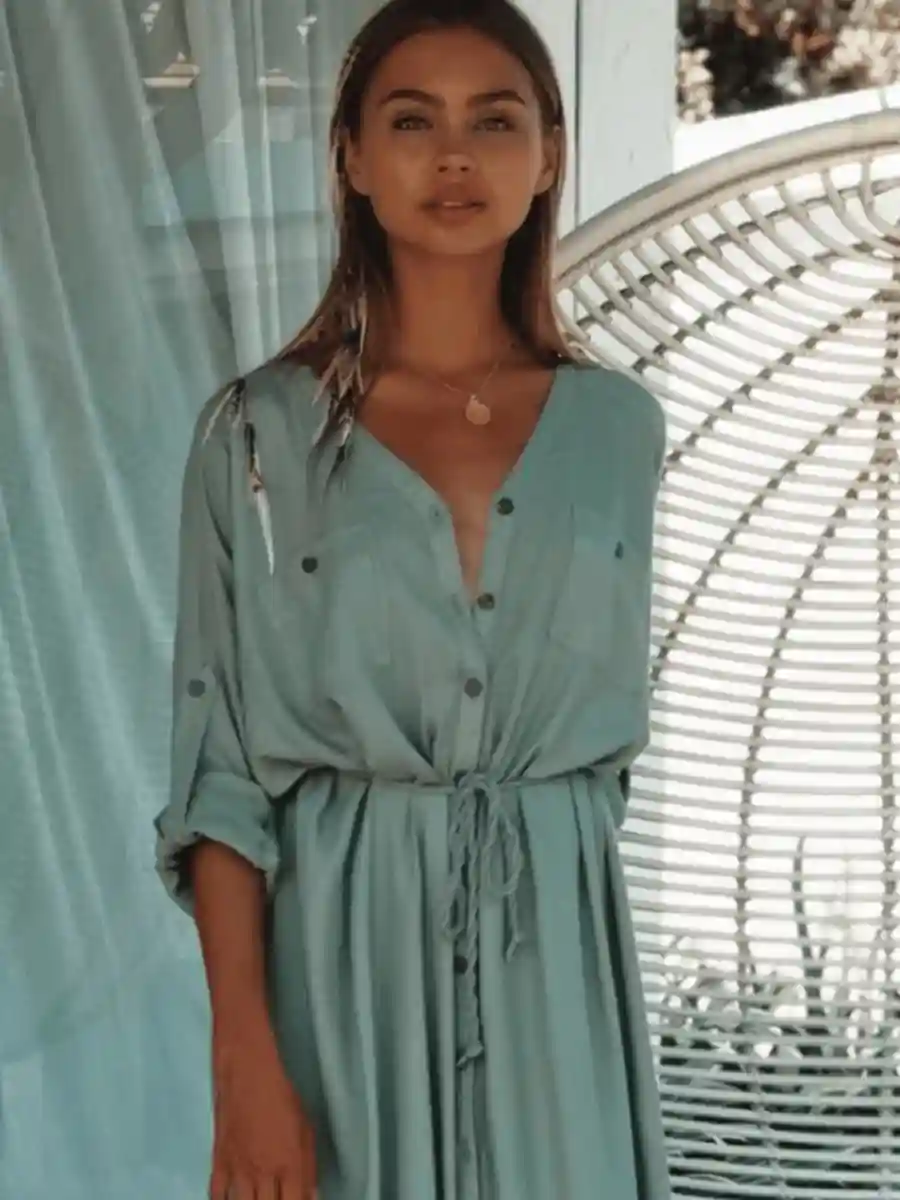 Woman Beach Dresses - Image 3